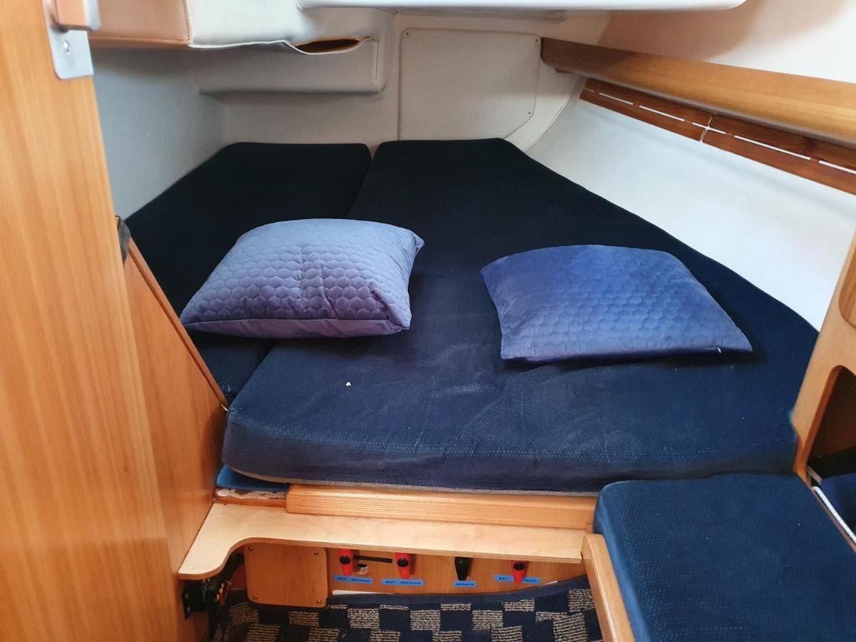 Voilier Calypso La Rochelle (Charente-Maritime)